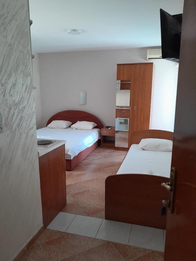 Apartmani In Budva Dış mekan fotoğraf